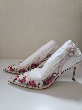 Stuart Weitzman Power Slingback 7 Rosewater Embroidered Mesh Floral Heels 7.5B